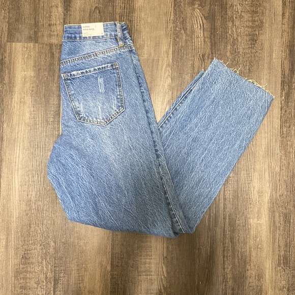 Rue21 baggy distressed raw hemmed straight leg jeans - Picture 5 of 5